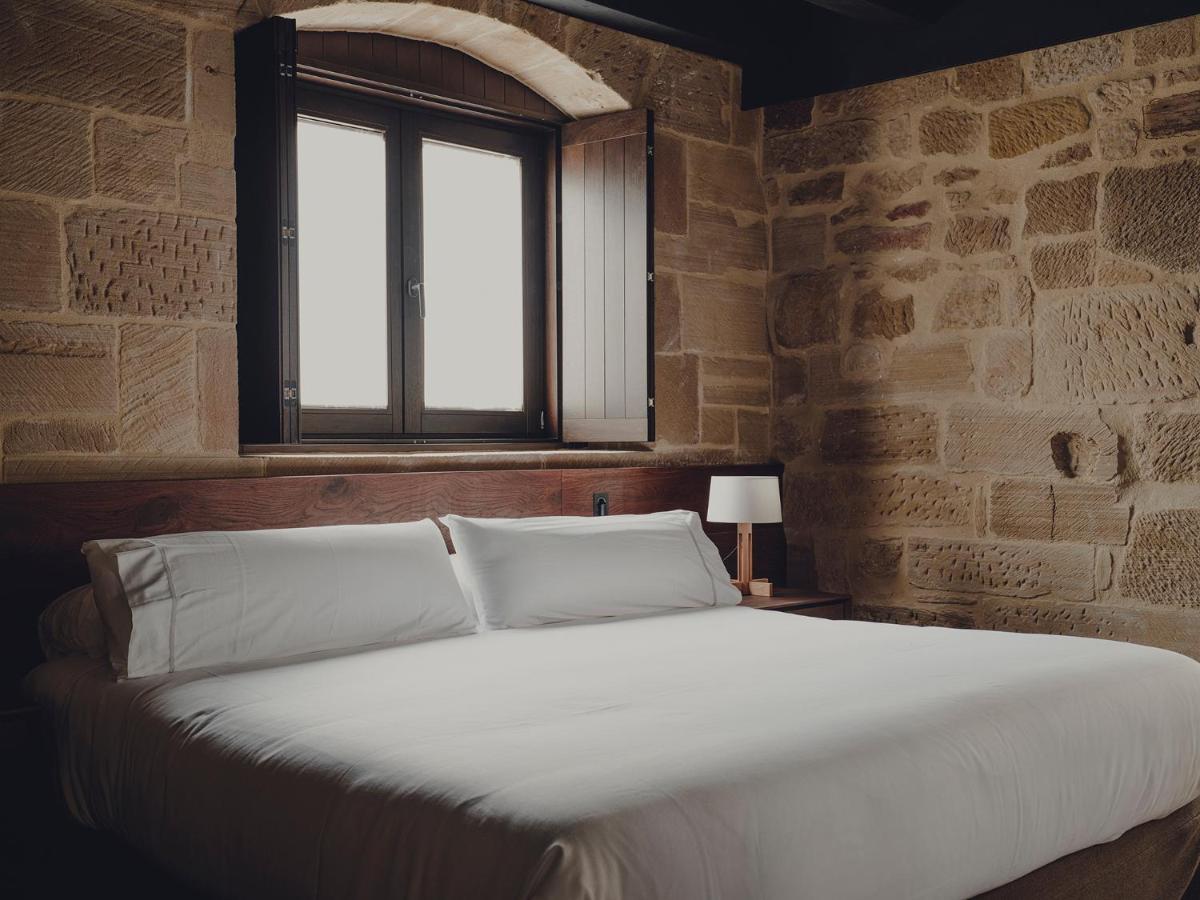 Hotel Santa Maria Briones Esterno foto
